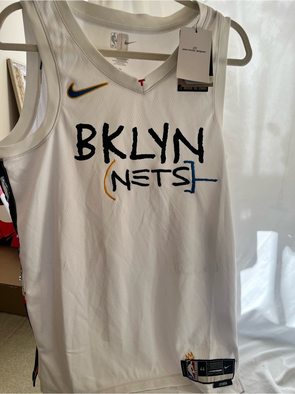Men’s Nike Brooklyn Nets Jersey Size M - BNWT